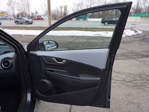 Used 2019 Hyundai Kona Ultimate image 27