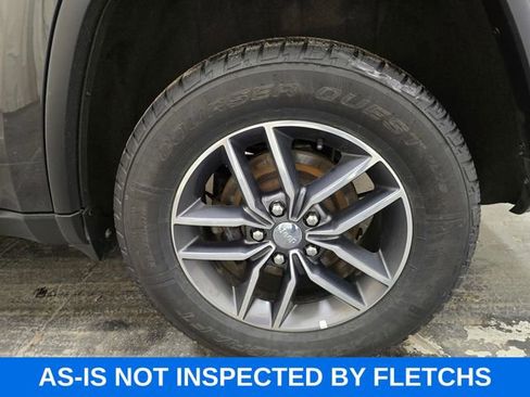 Used 2017 Jeep Grand Cherokee Limited w/ Luxury Group II image 11