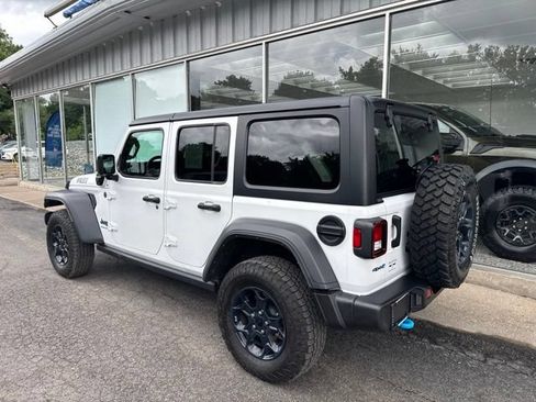 Used 2023 Jeep Wrangler Unlimited AWD/4WD image 6
