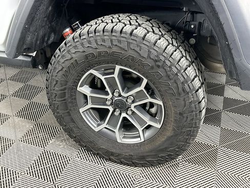 Certified 2025 Jeep Gladiator Mojave w/ Steel Bumper Group image 41