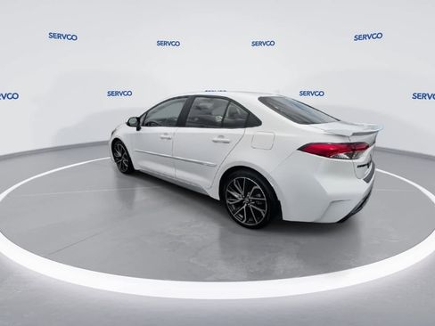 Used 2022 Toyota Corolla SE w/ Carpet Mat Package (TMS) FWD image 6
