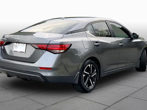 Used 2025 Nissan Sentra SV w/ Trunk Package FWD image 12