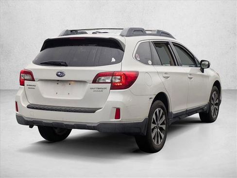 Used 2015 Subaru Outback 2.5i Limited image 5