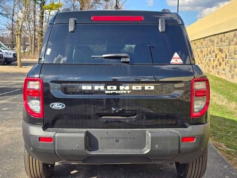 New 2026 Ford Bronco Sport Outer Banks AWD/4WD image 11