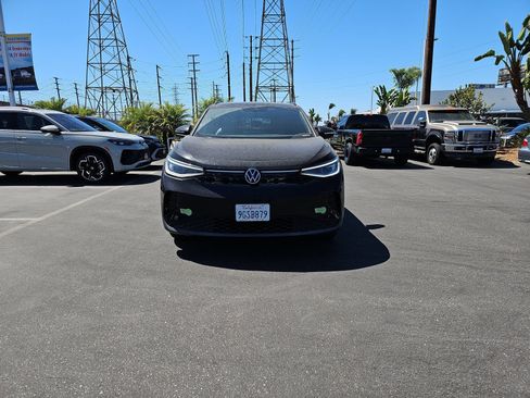 Used 2023 Volkswagen ID.4 S RWD image 2