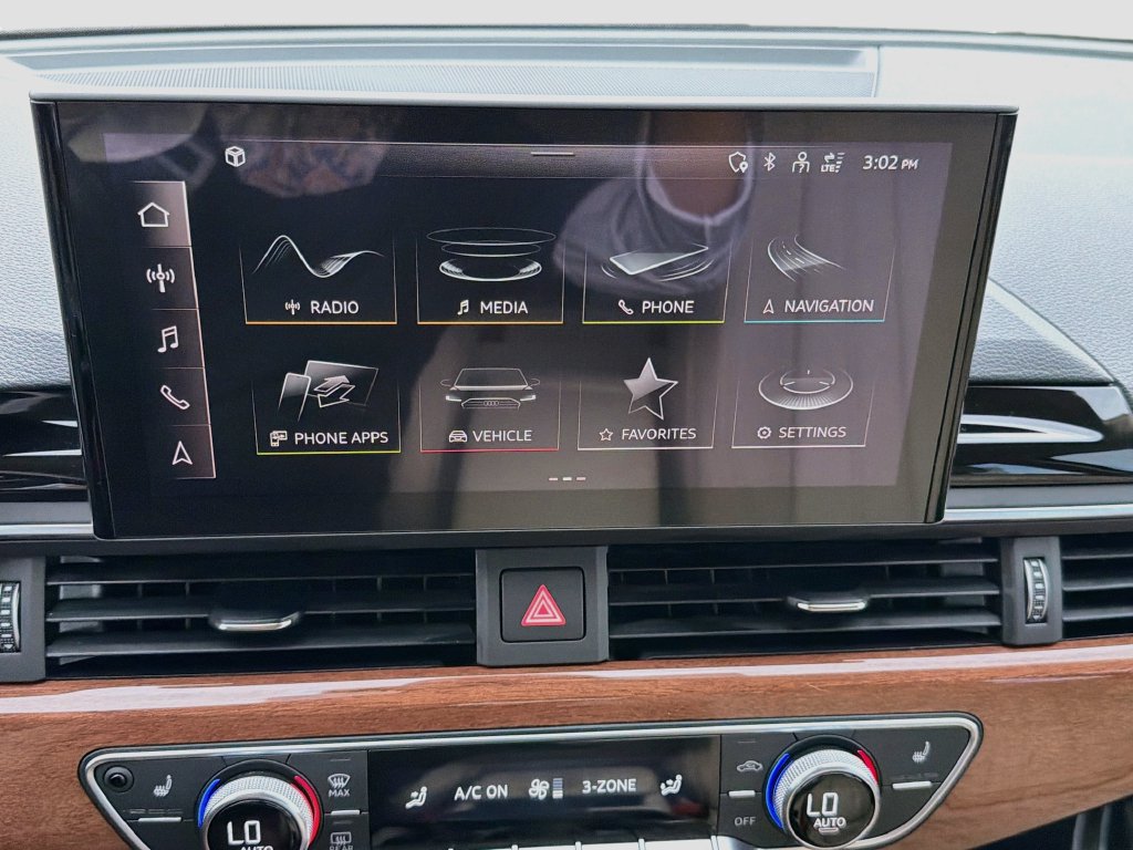 Used 2020 Audi A4 2.0T Premium w/ Convenience Package FWD image 28
