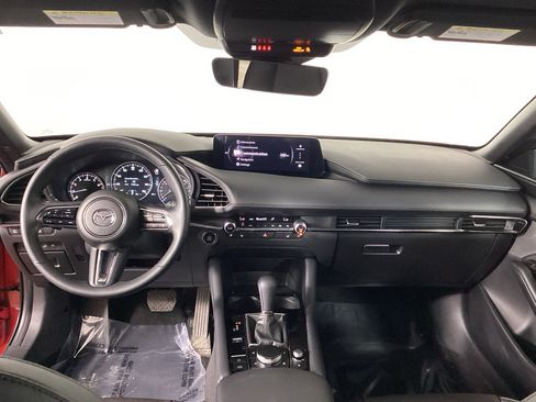 Used 2025 MAZDA MAZDA3 Hatchback w/Premium Plus Pkg AWD/4WD image 17
