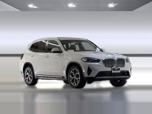 Used 2023 BMW X3 sDrive30i w/ Premium Package RWD image 7