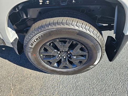 New 2026 Nissan Frontier SV w/ All-Weather Content Package image 9