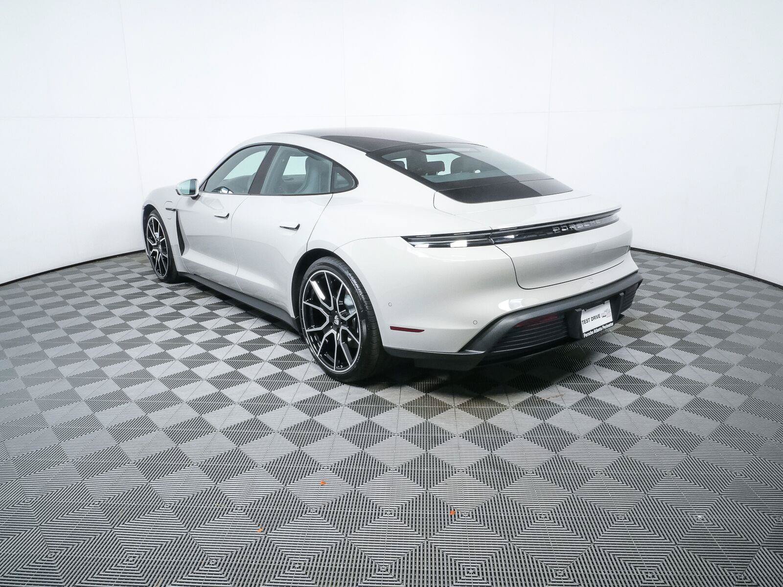 New 2026 Porsche Taycan RWD image 3