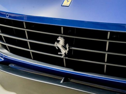 Certified 2019 Ferrari GTC4Lusso T image 39