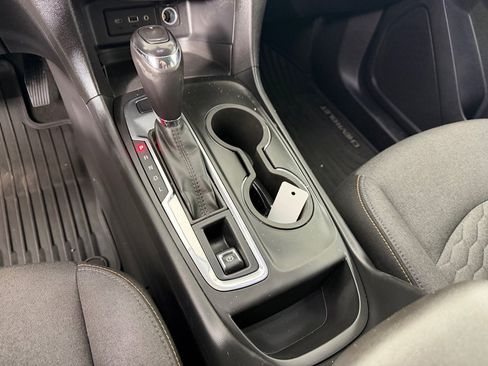 Used 2019 Chevrolet Equinox LT AWD/4WD image 16