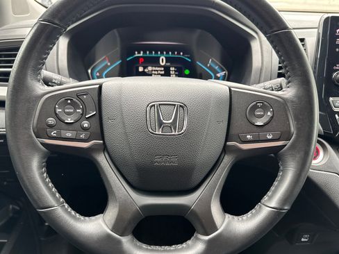 Used 2023 Honda Odyssey EX-L image 21