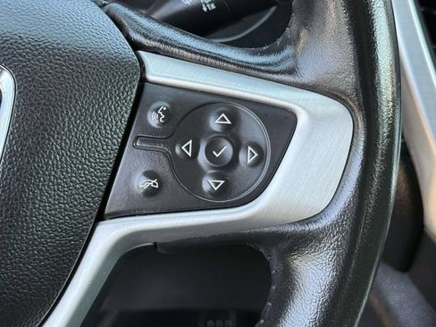 Used 2020 GMC Acadia SLT AWD/4WD image 19