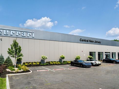 Used 2019 Mercedes-Benz E 63 AMG S image 2