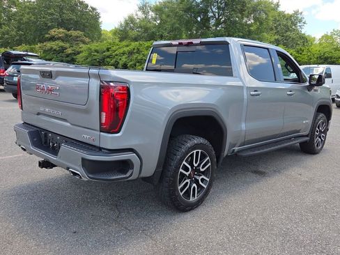 Used 2023 GMC Sierra 1500 AT4 w/ AT4 Premium Package AWD/4WD image 9