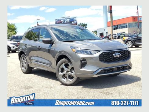 Certified 2024 Ford Escape ST-Line w/ Tech Pack #1 AWD/4WD image 1
