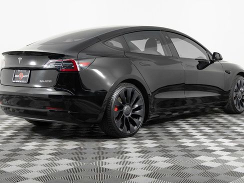 Used 2021 Tesla Model 3 Performance image 8