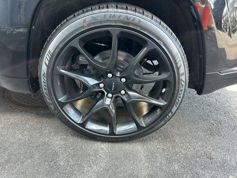 Used 2019 Jeep Grand Cherokee High Altitude AWD/4WD image 17