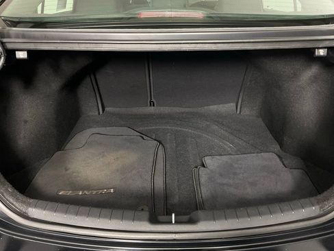 Used 2018 Hyundai Elantra Value Edition image 10