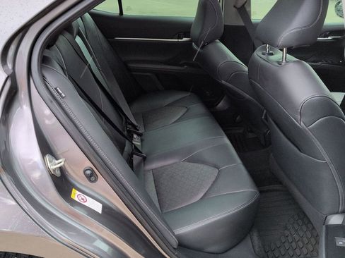 Used 2019 Toyota Camry XSE FWD image 25