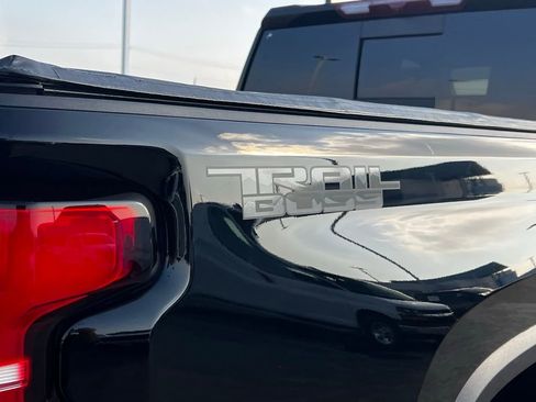 Used 2025 Chevrolet Silverado 2500 LTZ w/ Trail Boss Package image 42