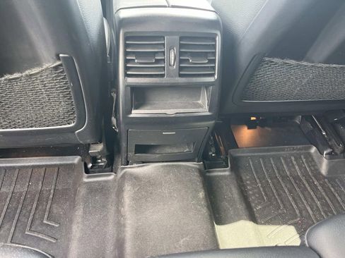 Used 2018 Mercedes-Benz GLE 350 4MATIC image 17