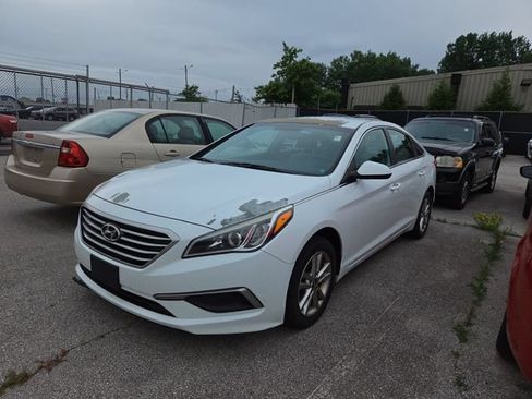 Used 2016 Hyundai Sonata SE FWD image 3