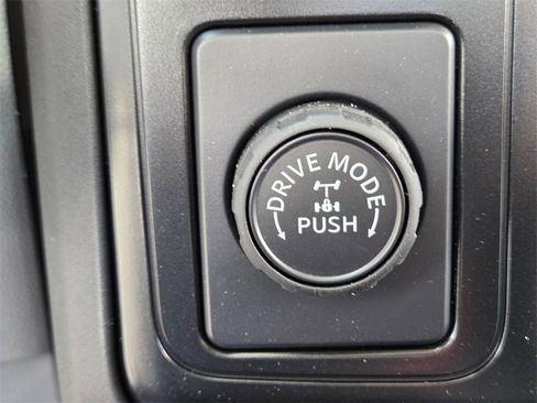 New 2025 Ford F350 XL w/ XL Chrome Package image 15