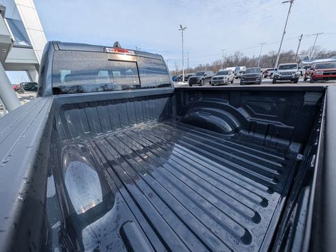 New 2026 RAM 1500 4x4 Crew Cab image 11