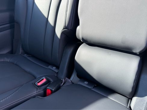 New 2026 Subaru Ascent Premium image 29