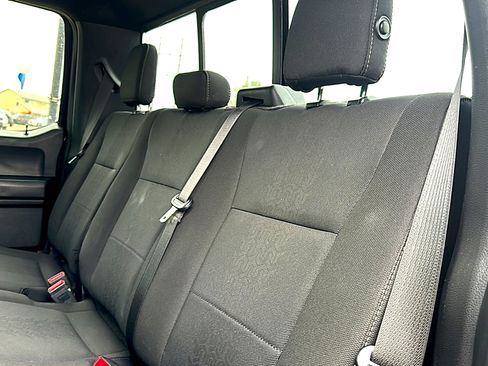 Used 2019 Ford F150 XLT w/ Equipment Group 302A Luxury AWD/4WD image 19