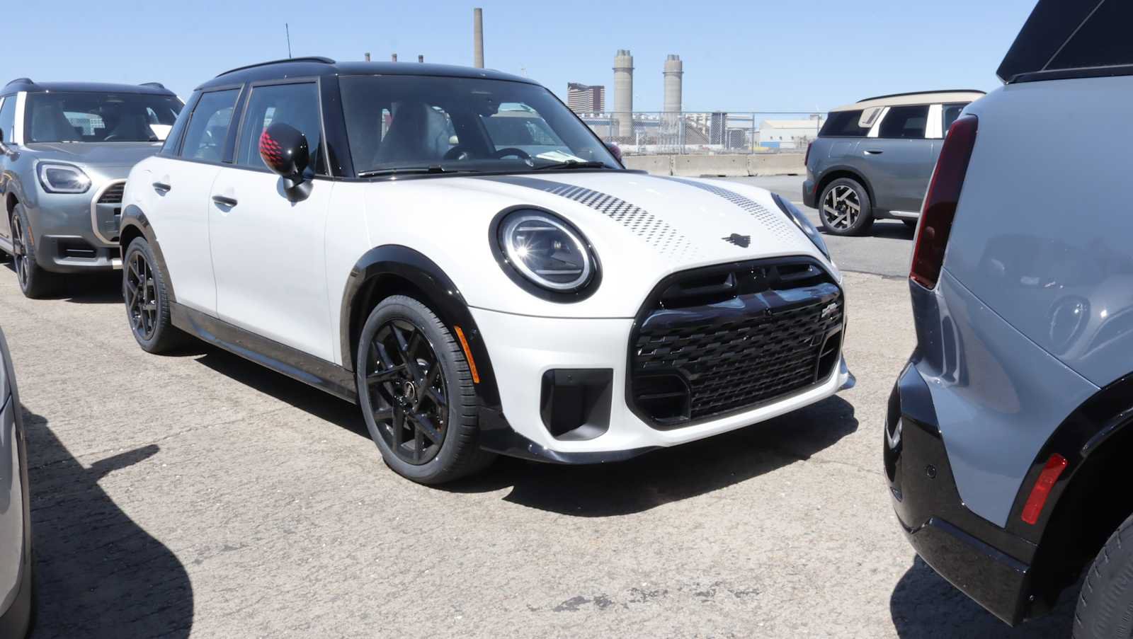 New 2026 MINI Cooper S FWD image 1