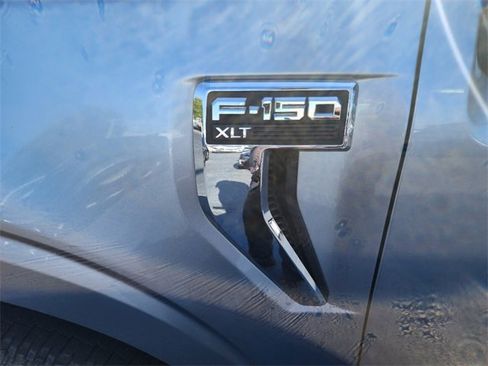 Used 2022 Ford F150 XLT w/ XTR Package image 11