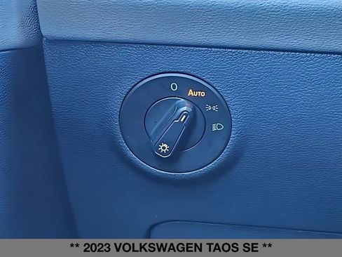 Used 2023 Volkswagen Taos SE image 26