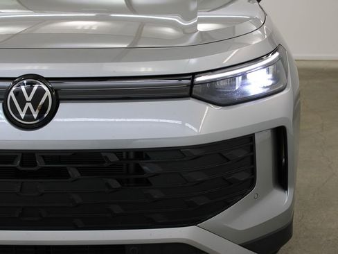 New 2026 Volkswagen Tiguan S AWD/4WD image 8