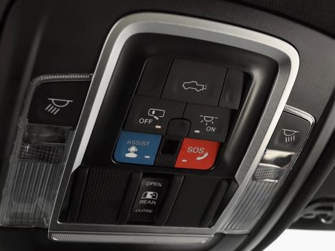 Certified 2022 RAM 1500 Limited w/ Trailer Tow Group image 31