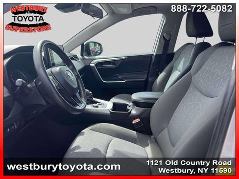 Used 2022 Toyota RAV4 XLE w/ Convenience Package AWD/4WD image 19