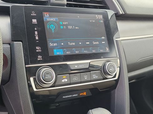 Used 2016 Honda Civic EX image 30