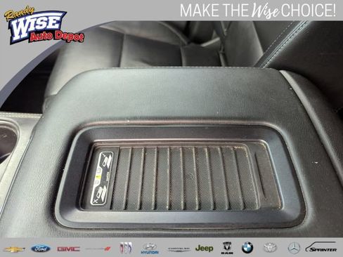 Used 2016 Chevrolet Tahoe LT w/ Luxury Package AWD/4WD image 17