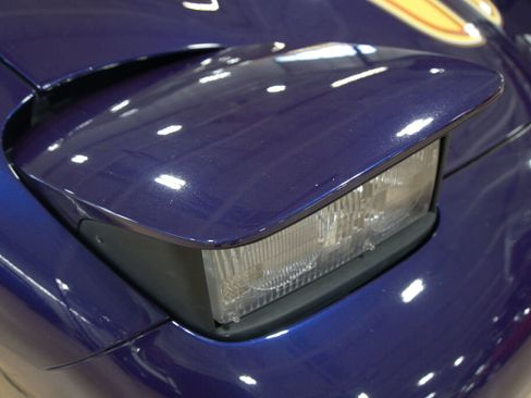 Used 1998 Chevrolet Corvette Convertible w/ Memory Pkg image 29