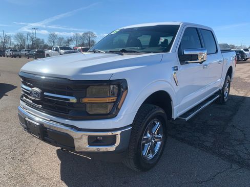 Used 2024 Ford F150 XLT w/ Equipment Group 302A MID image 3