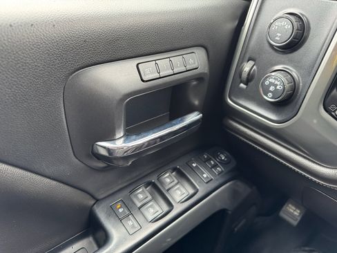 Used 2018 Chevrolet Silverado 1500 LTZ Z71 w/ LTZ Plus Package image 40