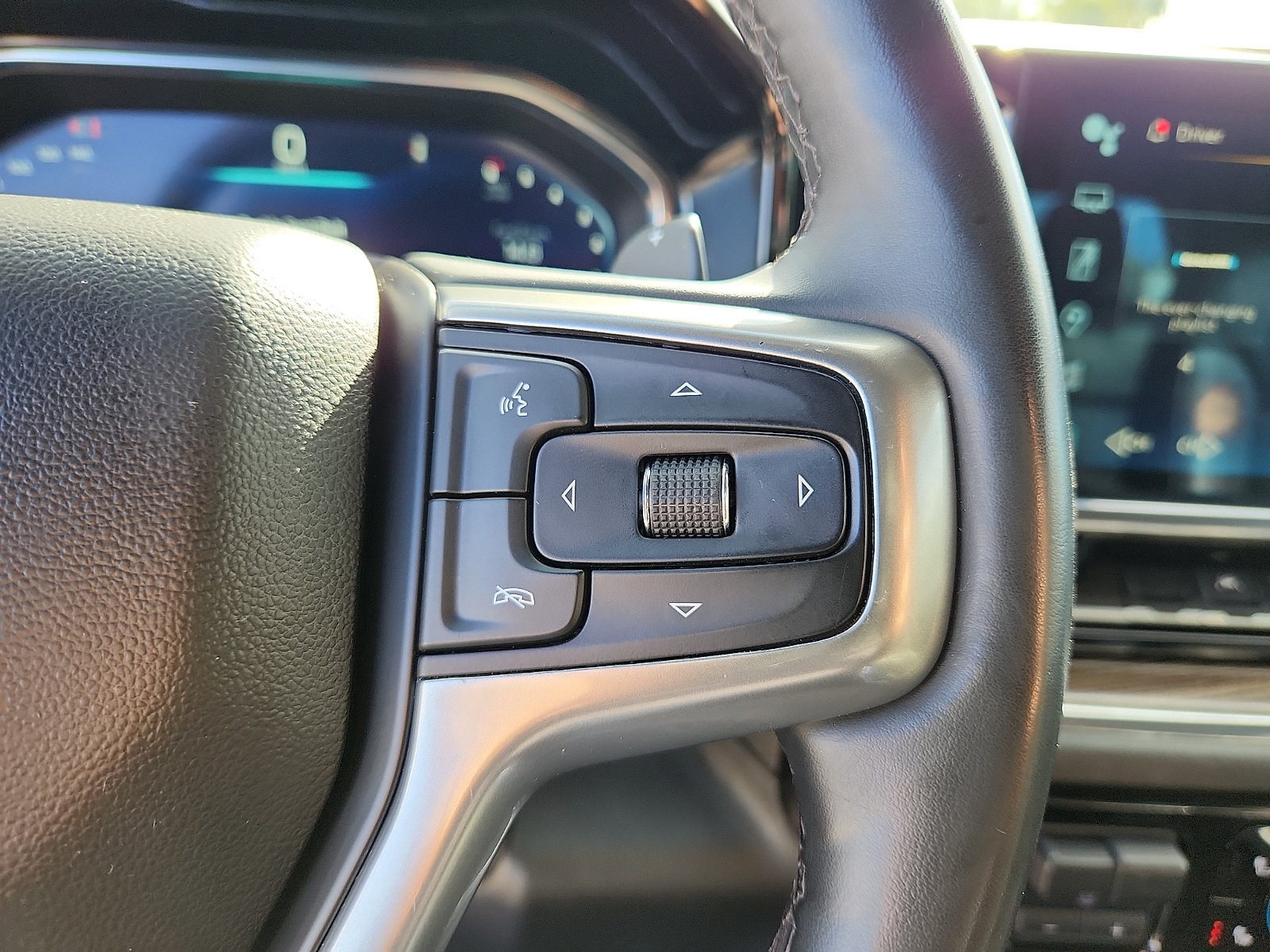 Used 2024 Chevrolet Silverado 1500 RST w/ Convenience Package II AWD/4WD image 21