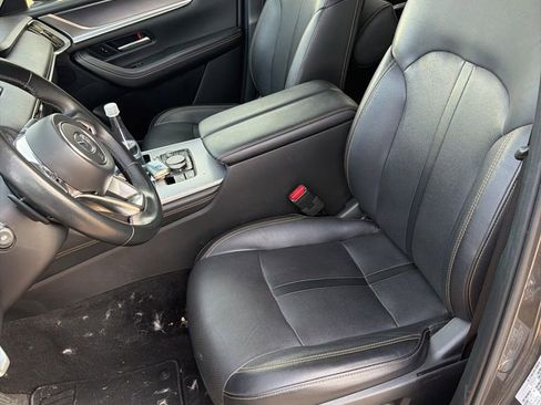 Used 2024 MAZDA CX-90 3.3 Turbo w/ Preferred Plus image 8