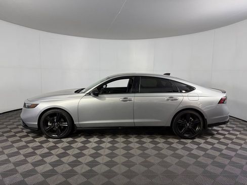 Used 2024 Honda Accord Sport image 9