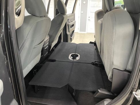 Used 2016 RAM 1500 Big Horn AWD/4WD image 46