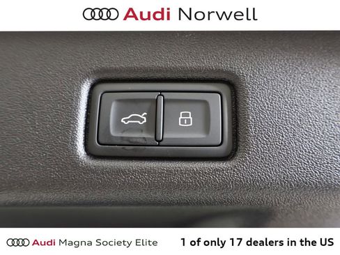 New 2025 Audi Q5 Premium Plus image 16