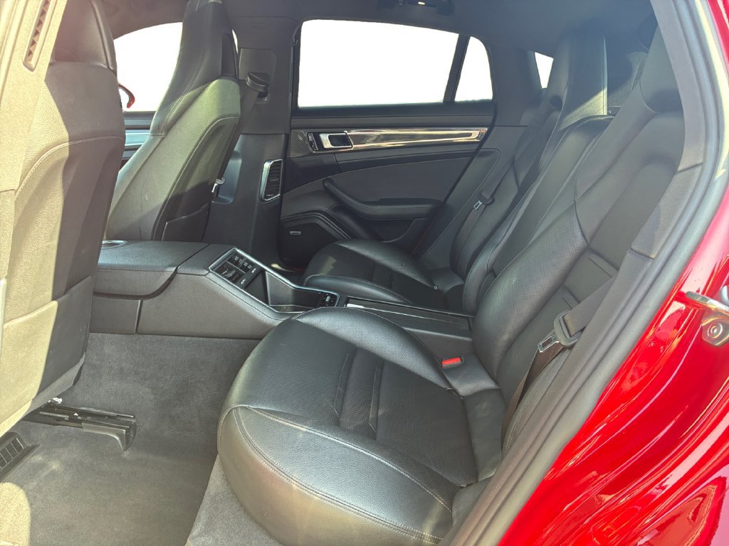 Used 2018 Porsche Panamera 4 AWD/4WD image 22