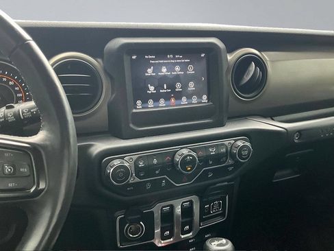 Used 2018 Jeep Wrangler Sport w/ Quick Order Package 24S AWD/4WD image 9